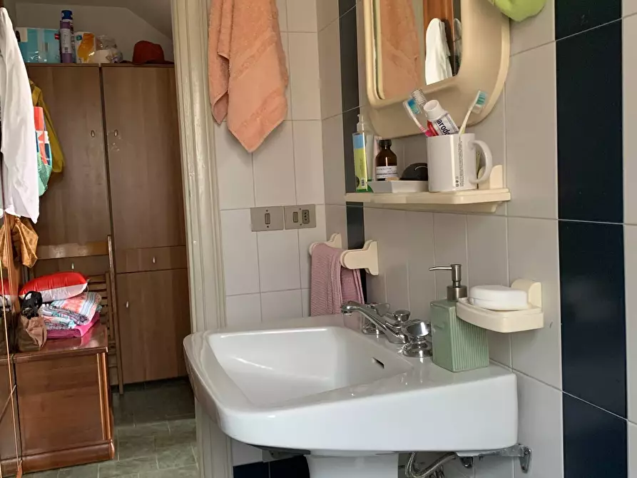 Immagine 14 di Casa indipendente in vendita  in Via Ugo Foscolo a Pietrasanta