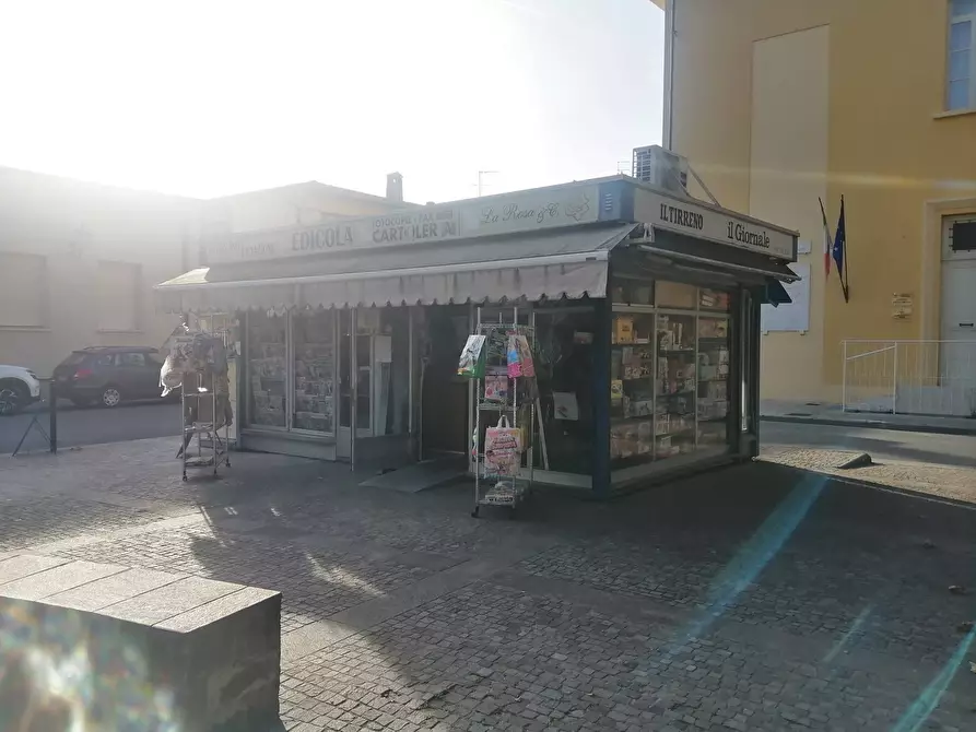 Immagine 2 di Attività commerciale in vendita  a Ponsacco