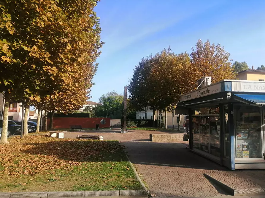 Immagine 7 di Attività commerciale in vendita  a Ponsacco