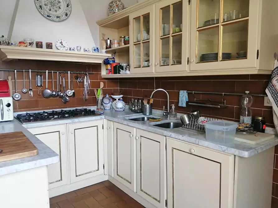 Immagine 6 di Casa indipendente in vendita  in via valdera pontedera a Ponsacco