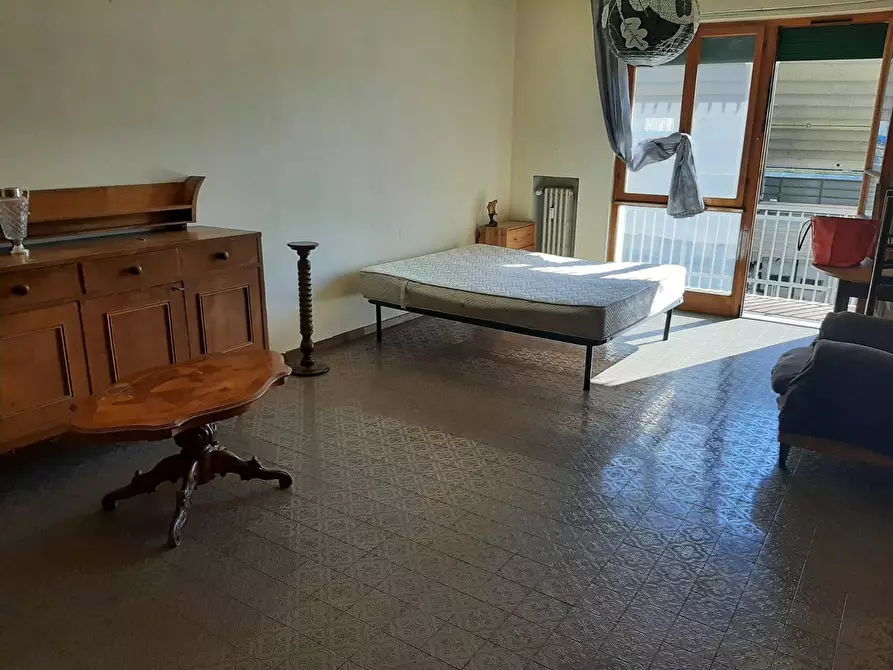 Immagine 4 di Camera in affitto  in Via Ugo Rindi a Pisa