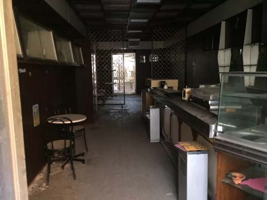 Immagine 3 di Attività commerciale in vendita  in Via Filippo Corridoni a Pisa