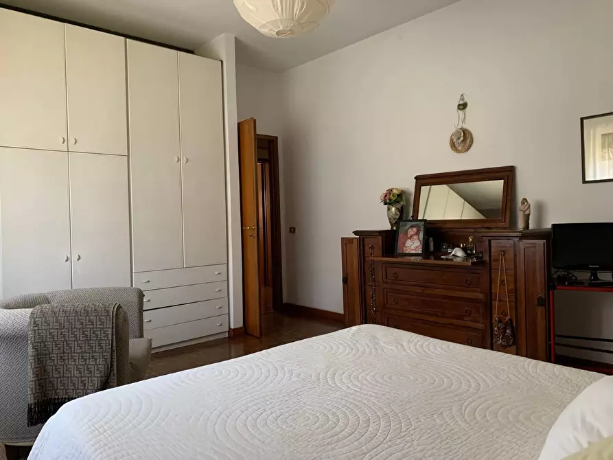 Immagine 28 di Casa indipendente in vendita  in Via Traversagna a Pietrasanta