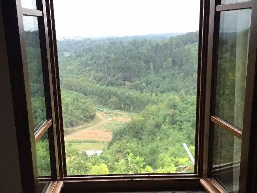 Immagine 2 di Casa indipendente in vendita  in Montecastello a Pontedera