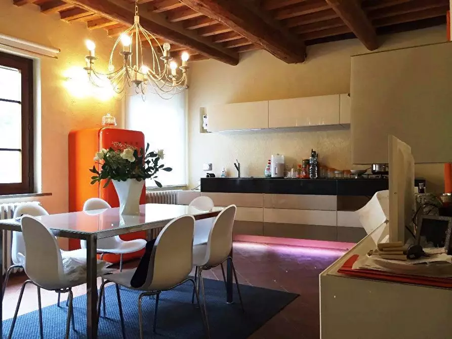 Immagine 13 di Casa indipendente in vendita  in Montecastello a Pontedera