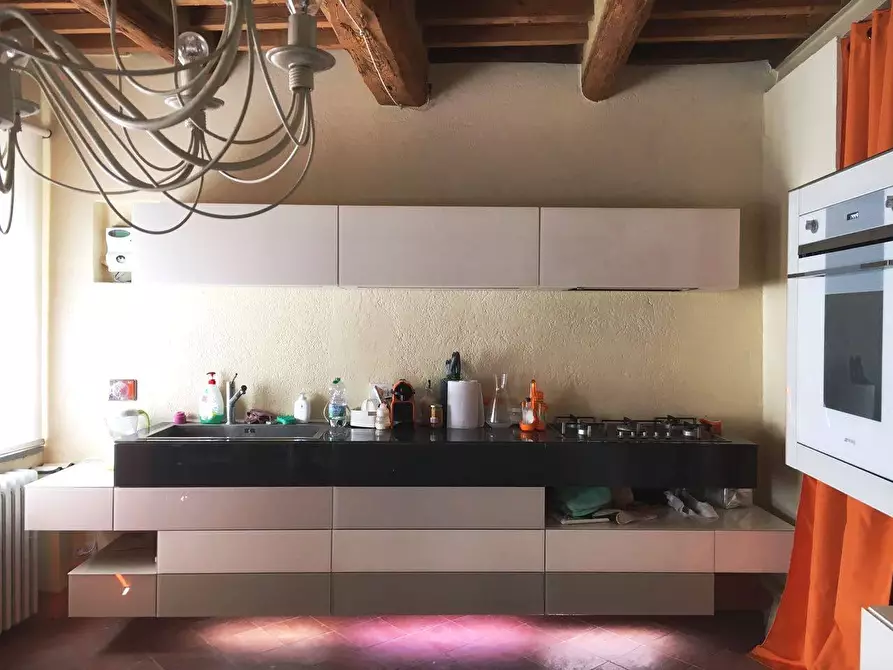 Immagine 28 di Casa indipendente in vendita  in Montecastello a Pontedera