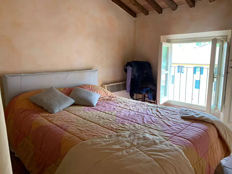 Immagine 14 di Appartamento in vendita  in Via Stagio Stagi a Pietrasanta