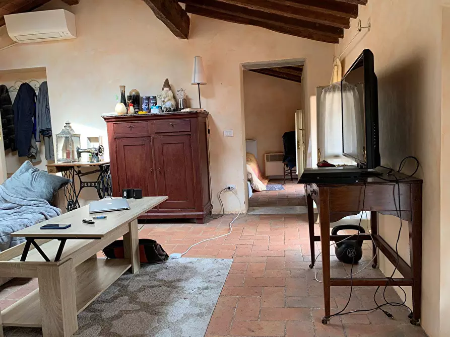 Immagine 6 di Appartamento in vendita  in Via Stagio Stagi a Pietrasanta