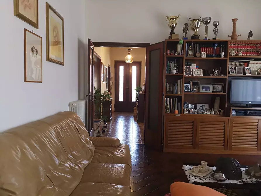 Immagine 10 di Casa indipendente in vendita  in via Sarzanese Valdera a Buti