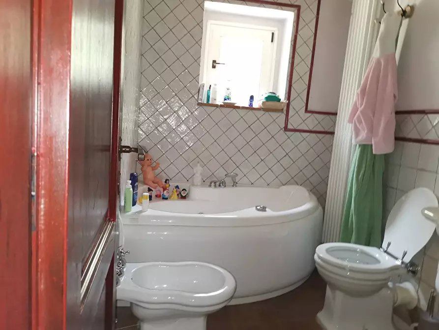 Immagine 10 di Villetta a schiera in vendita  in via Cima alla serra a Buti