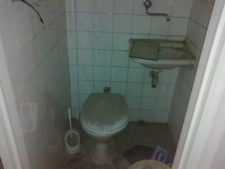 Immagine 8 di Attività commerciale in vendita  in Via Di Gello a Pisa