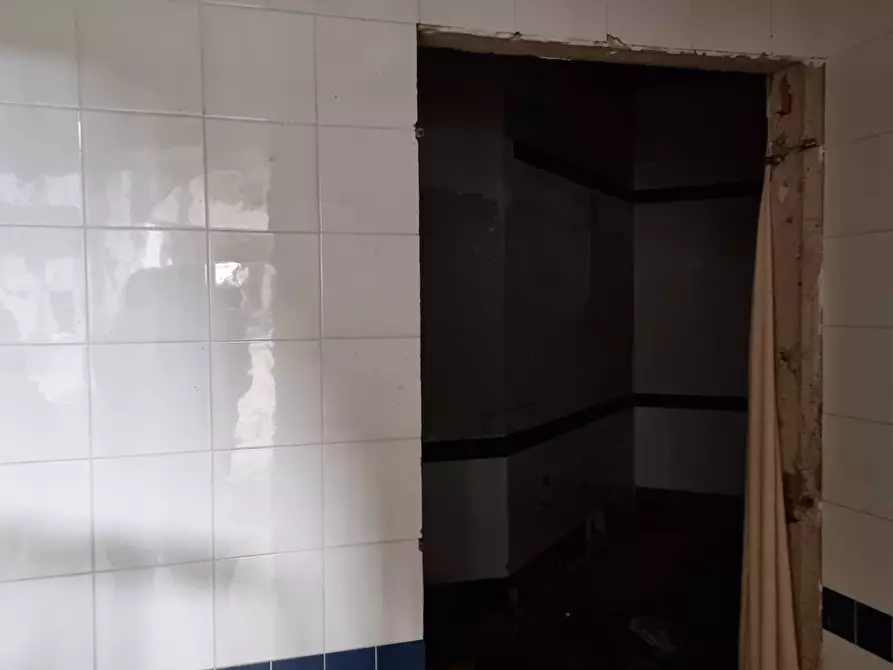 Immagine 10 di Casa indipendente in vendita  in Via Carlo Cattaneo a Pisa