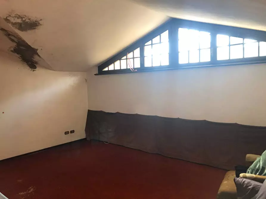 Immagine 21 di Casa indipendente in vendita  in Via Colle di Montramito a Massarosa