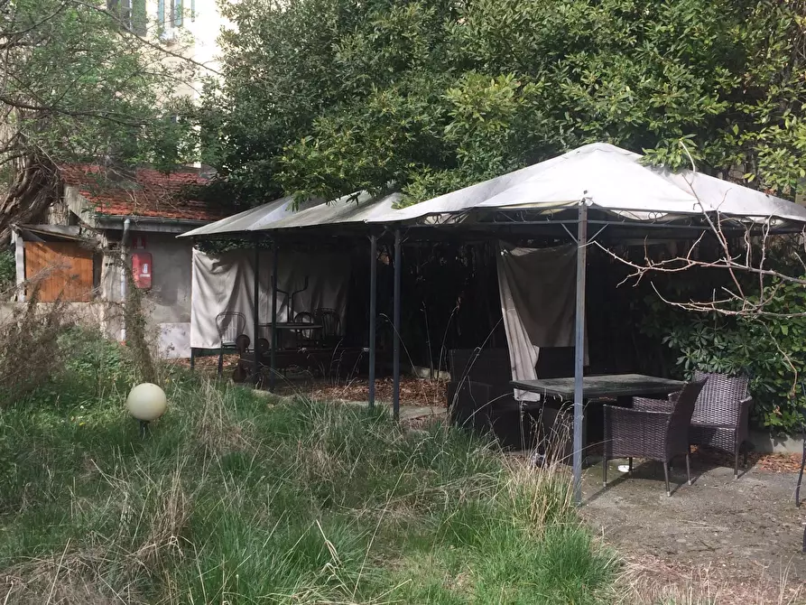 Immagine 15 di Casa indipendente in vendita  in Corso Italia a Pisa