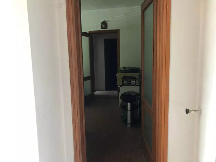 Immagine 6 di Attività commerciale in vendita  in Via Sarzanese Sud a Massarosa