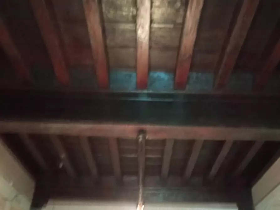 Immagine 3 di Appartamento in vendita  in centro a Lucca