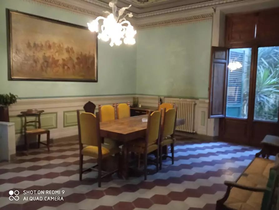 Immagine 4 di Appartamento in vendita  in centro a Lucca