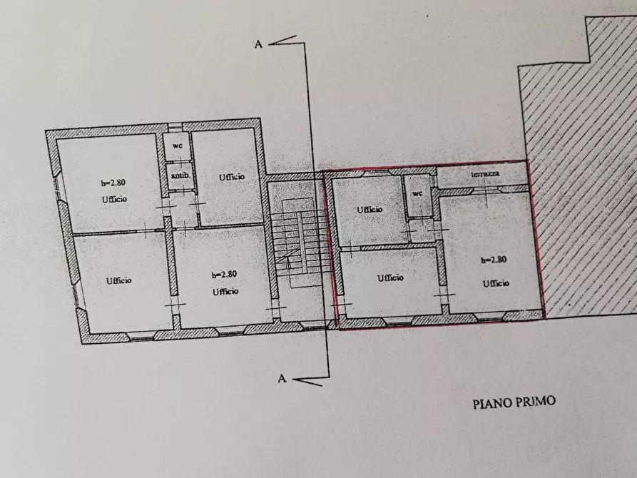Immagine 4 di Ufficio in vendita  in Piazza Martiri della Libertà a Pontedera