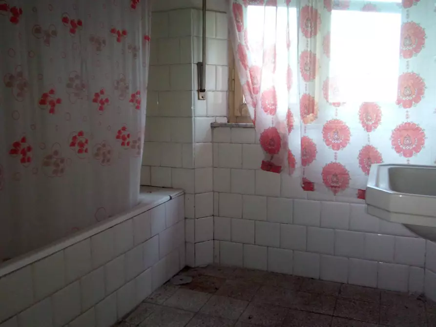 Immagine 16 di Appartamento in vendita  in Via Roma a Chianni