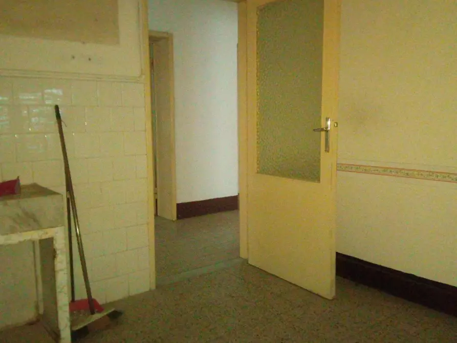 Immagine 22 di Appartamento in vendita  in Via Roma a Chianni