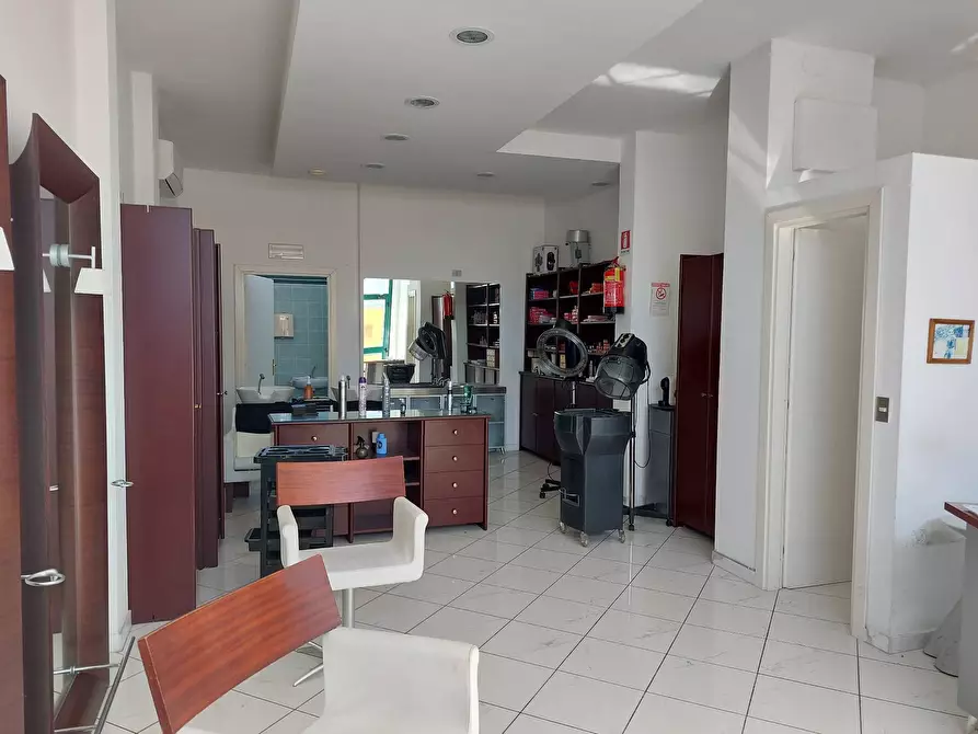 Immagine 6 di Attività commerciale in vendita  in Via Di Padule a Pisa