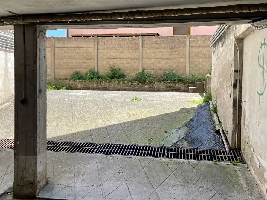 Immagine 14 di Attività commerciale in vendita  in piazza giorgio pira a Cascina