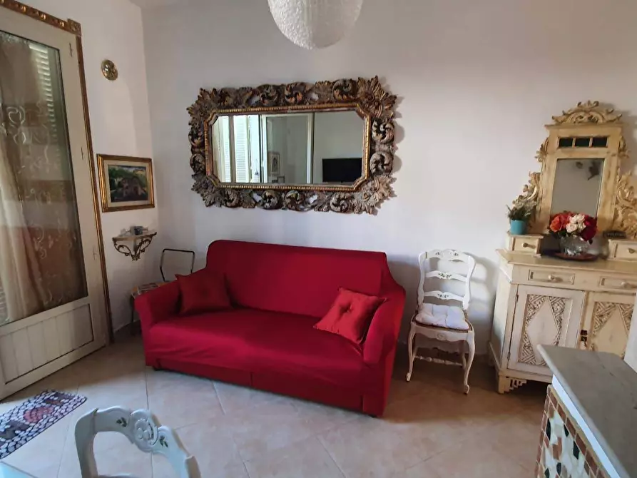 Immagine 10 di Appartamento in affitto  in via dei Lecci a Viareggio