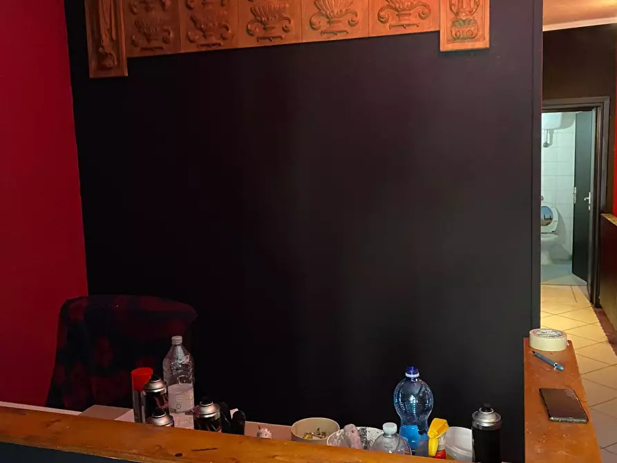 Immagine 2 di Attività commerciale in vendita  in Via Carlo Cattaneo a Pisa