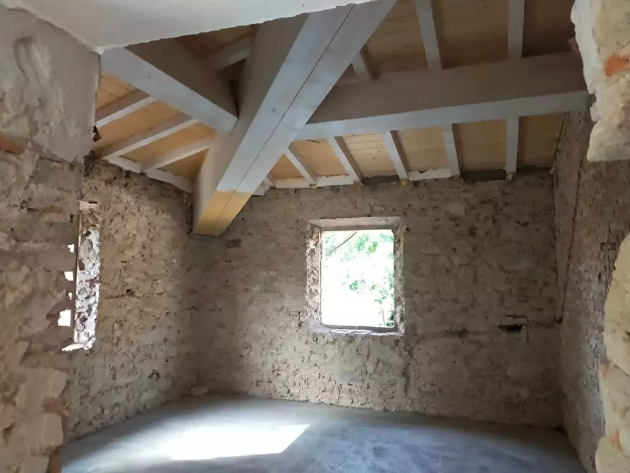 Immagine 2 di Casa indipendente in vendita  in Lungarno Gabriele D'annunzio a Pisa