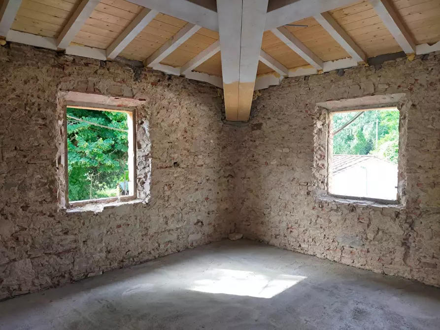 Immagine 4 di Casa indipendente in vendita  in Lungarno Gabriele D'annunzio a Pisa