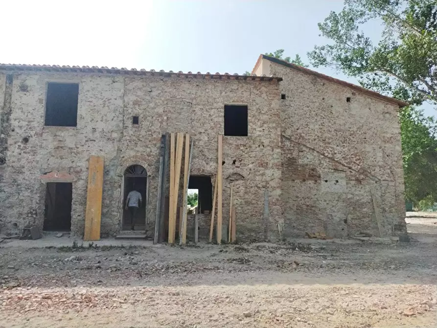 Immagine 10 di Casa indipendente in vendita  in Lungarno Gabriele D'annunzio a Pisa