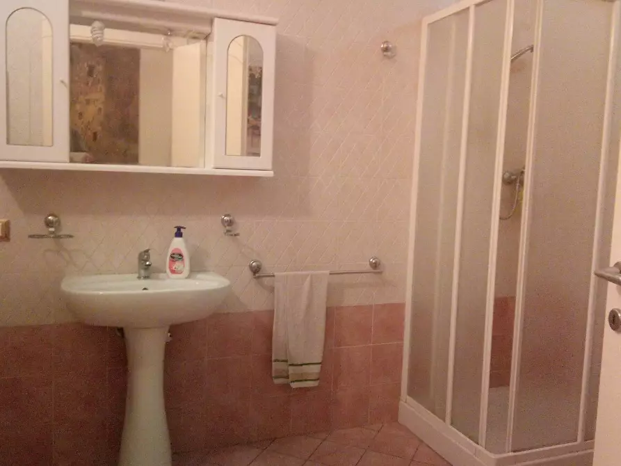 Immagine 11 di Casa indipendente in vendita  in via arno a Montopoli In Val D'arno