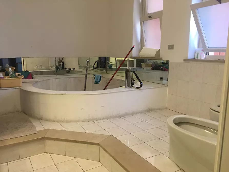 Immagine 4 di Camera in affitto  in Lungarno Mediceo a Pisa