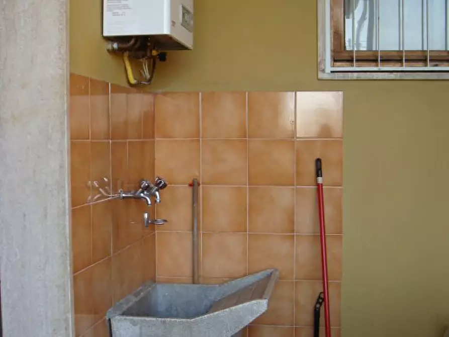 Immagine 11 di Appartamento in vendita  in via montegrappa a Calcinaia