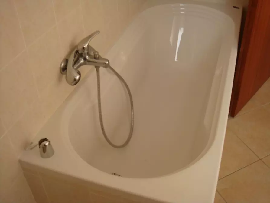 Immagine 17 di Appartamento in vendita  in via montegrappa a Calcinaia