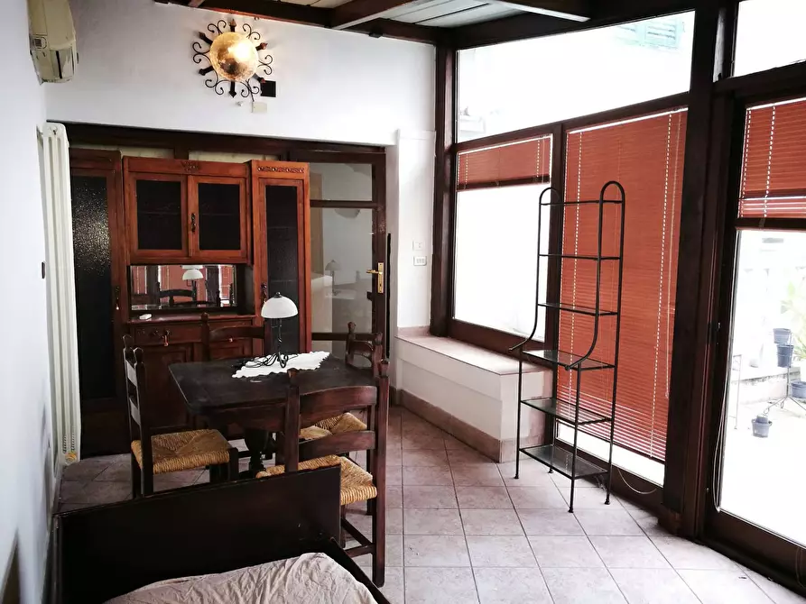 Immagine 17 di Casa indipendente in vendita  in Via Roma a Pontedera