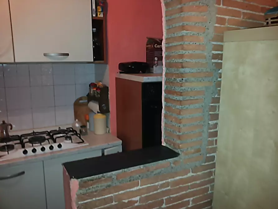 Immagine 8 di Appartamento in vendita  in via garibaldi a Vicopisano