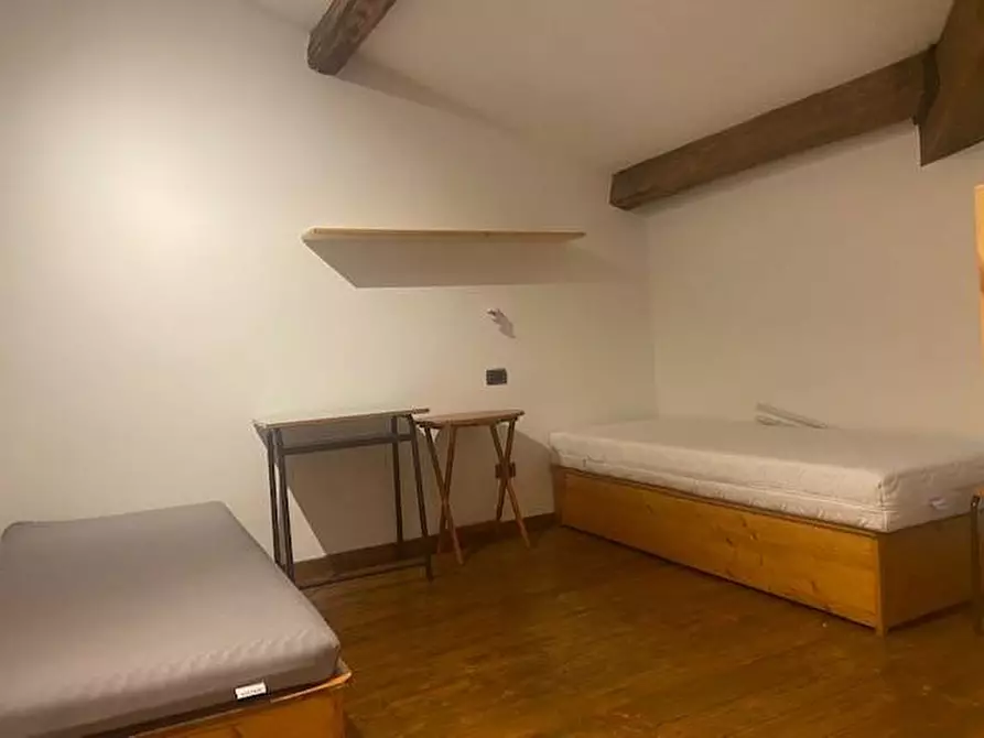 Immagine 14 di Appartamento in affitto  in Viale Del Risorgimento a Livorno