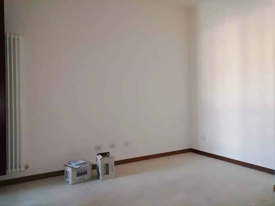 Immagine 10 di Appartamento in vendita  in toscoromagnola a Pontedera