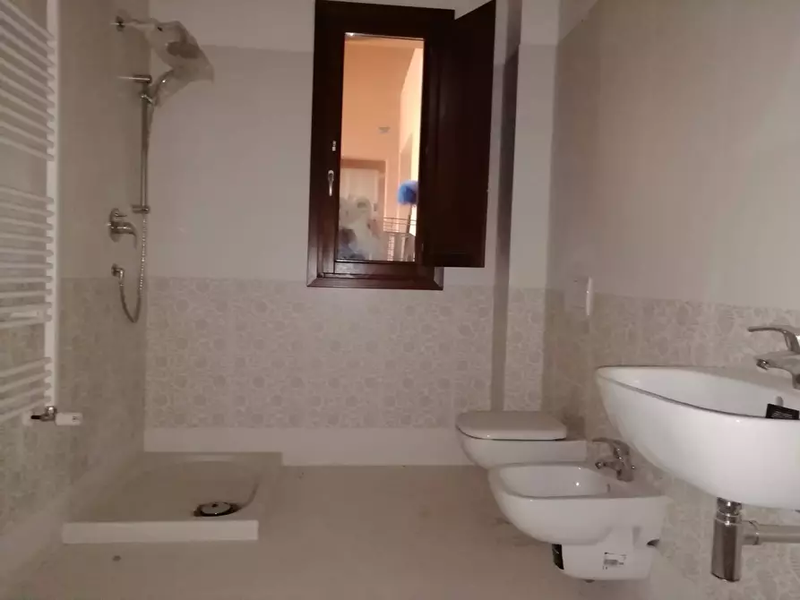 Immagine 14 di Appartamento in vendita  in toscoromagnola a Pontedera