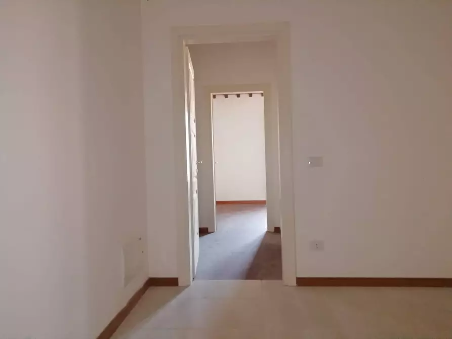 Immagine 13 di Appartamento in vendita  in toscoromagnola a Pontedera