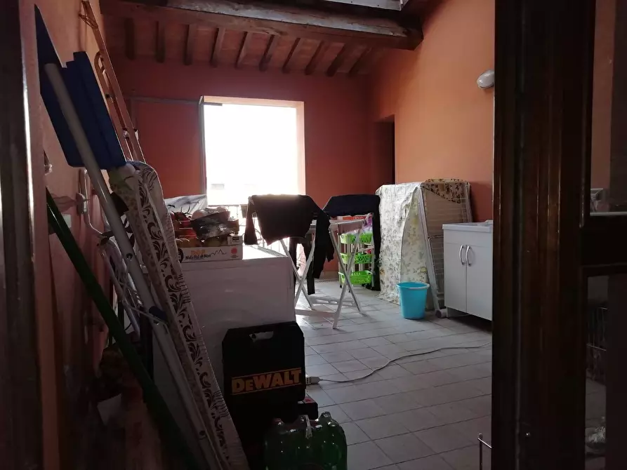 Immagine 18 di Appartamento in vendita  in toscoromagnola a Pontedera