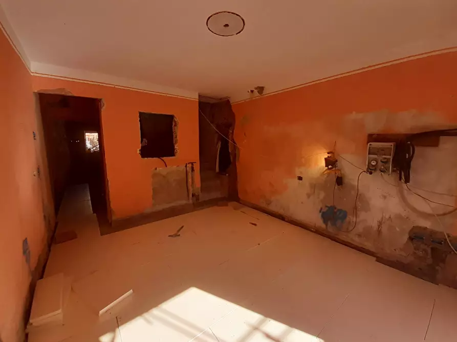 Immagine 2 di Casa indipendente in vendita  in via Castagnola a Lucca