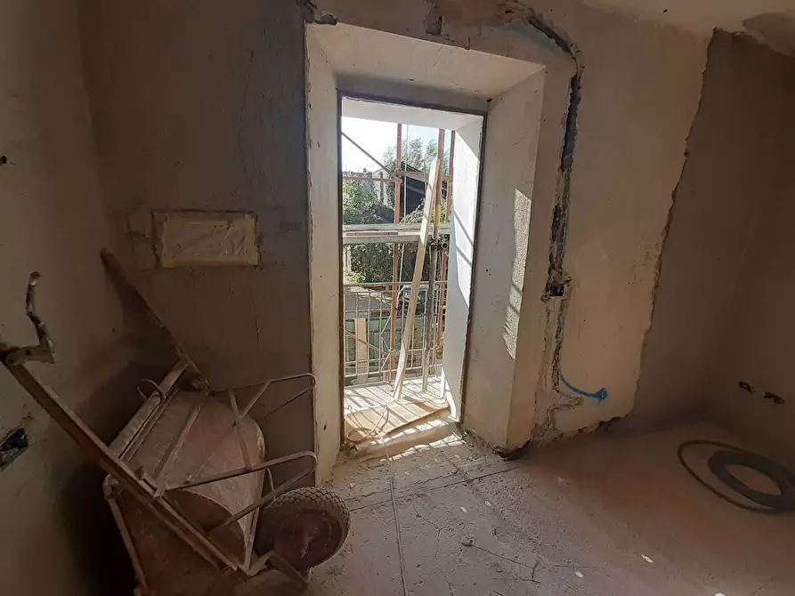 Immagine 10 di Casa indipendente in vendita  in via Castagnola a Lucca