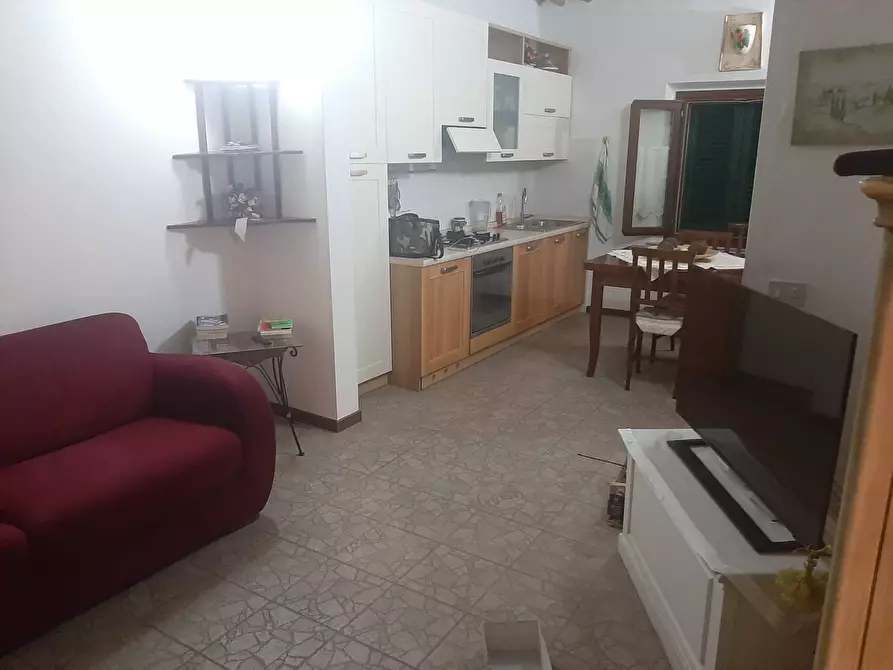 Immagine 2 di Appartamento in vendita  in via roma a Capannoli