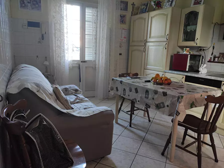 Immagine 3 di Casa indipendente in vendita  in via fratelli rosselli a Altopascio