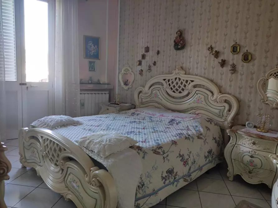 Immagine 10 di Casa indipendente in vendita  in via fratelli rosselli a Altopascio