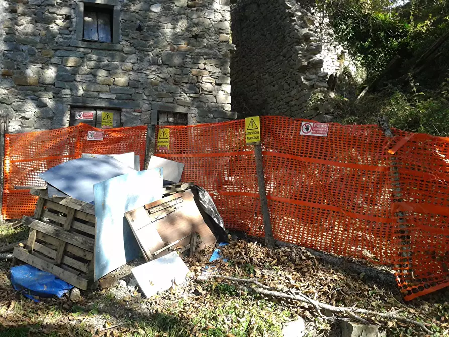 Immagine 13 di Casa indipendente in vendita  in Via del Carmine a Sillano Giuncugnano