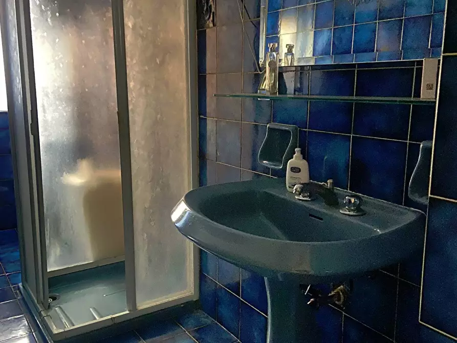 Immagine 24 di Appartamento in vendita  in Via Della Venezia a Livorno