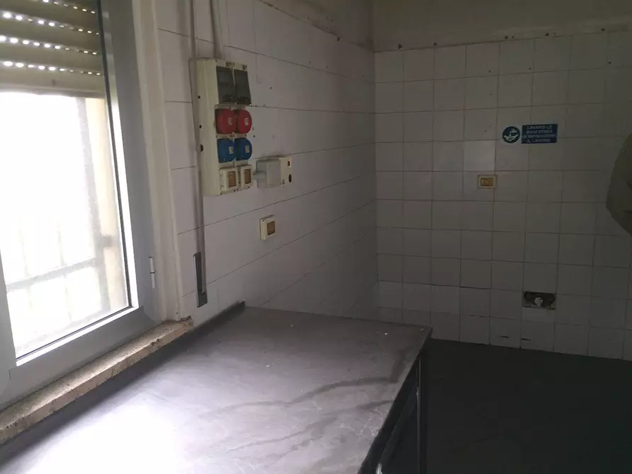 Immagine 6 di Attività commerciale in affitto  in via provinciale  vicarese a Vicopisano